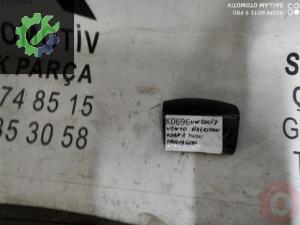 VW GOLF-3-VENTO DİREKSİYON KORNA TUŞU OEM; 1H0419669E