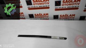 VW GOLF-4-BORA ÇIKMA SOL ARKA KAPI ÇİTASI OEM; 1J4853753