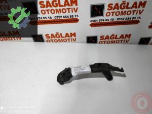 VW GOLF-5 04-09 ÇIKMA SAĞ FAR ALT BRAKETİ OEM; 1K0807890A