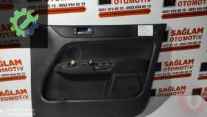 VW GOLF-5 PLUS 05-09 SAĞ ÖN KAPI DÖŞEMESİ KIBRIS 5M0868080
