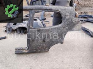 VW GOLF-5 TEK KAPI SOL ARKA ÇAMURLUK SACI