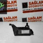 VW GOLF ÇIKMA SİGORTA KUTUSU DESTEĞİ OEM; 1K0937545