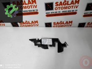VW GOLF MK5-JETTA 04-10 SOL RADYATÖR BRAKETİ OEM; 1K0121283D