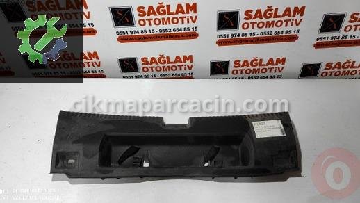 Volkswagen Jetta Bagaj Kilidi çıkma parça