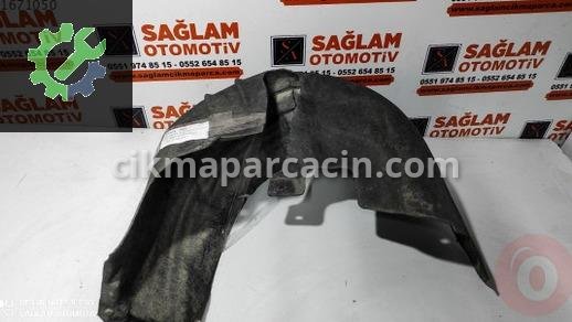Volkswagen Jetta Davlumbaz çıkma parça