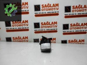 VW JETTA 2015 ÇIKMA ARKA ORTA EMNİYET KEMERİ OEM; 5C6857807M