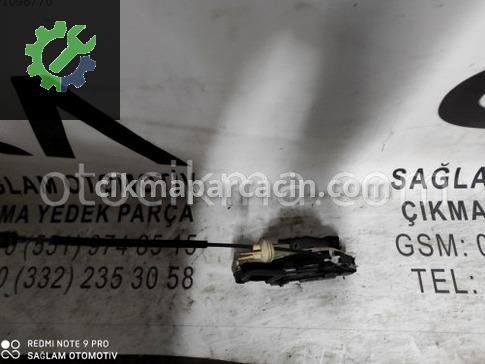 Volkswagen Jetta Kapı Kilidi çıkma parça