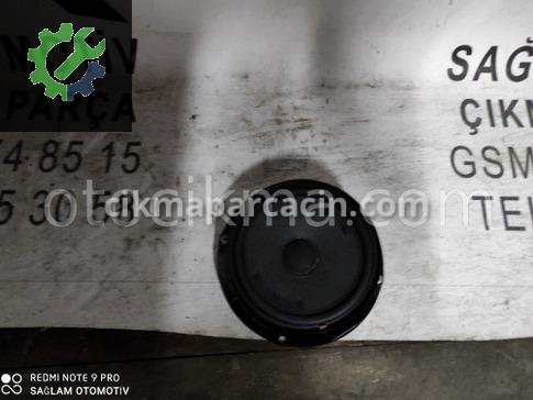Volkswagen Jetta Sol Ön Kapı çıkma parça