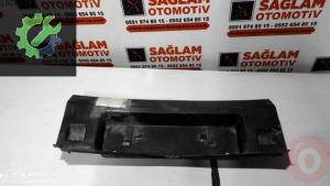 VW JETTA ÇIKMA ARKA BAĞAJ KİLİT KAPLAMASI OEM; 1K5863485