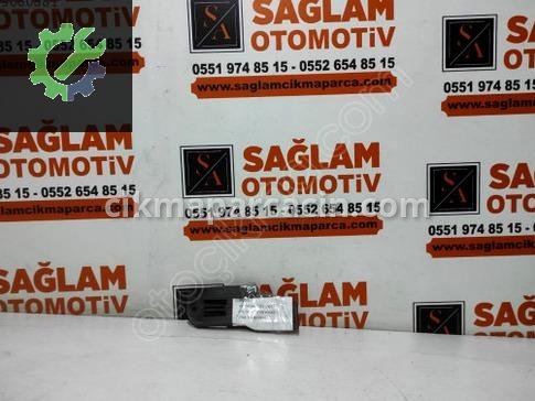 Volkswagen Passat Tampon Braketi çıkma parça