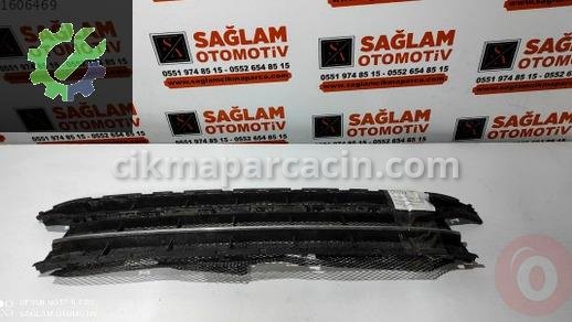 Volkswagen Passat Tampon Izgarası çıkma parça