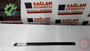 VW PASSAT 97-05 ÇIKMA SOL ARKA KAPI ÇİTASI OEM; 3B0853753