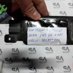 VW PASSAT B5-GOLF-BORA ÇIKMA SOL ÖN İÇ KAPI KOLU 3B2837113