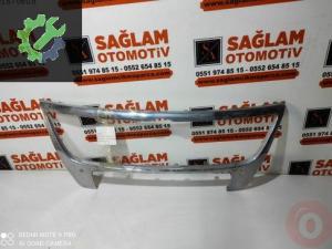 VW PASSAT B6 05-10 ÇIKMA ÖN PANJUR ÇERÇEVESİ KROM 3C0853761