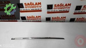 VW PASSAT B6 06-11 ÇIKMA SAĞ ARKA KAPI ÇİTASI KROM 3C0853754