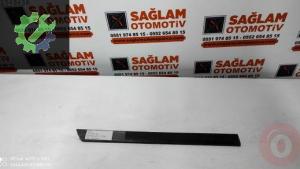 VW PASSAT B6 ÇIKMA SAĞ ARKA KAPI ALT ÇİTASI OEM; 3C0854950