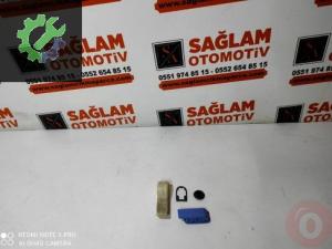 VW POLO 06-08 ÇIKMA KAPI İÇİ PARÇALARI