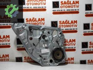 VW POLO 06-09 ÇIKMA SOL ARKA CAM KRİKOSU OEM; 6Q4839401F