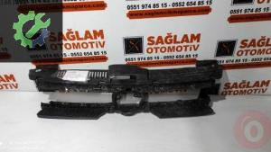 VW POLO 18-21 ÇIKMA ÖN PANJUR TUTUCUSU OEM; 2G0805705E