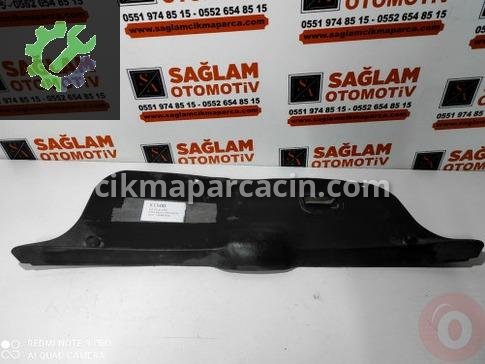 Volkswagen Polo Bagaj Döşemesi çıkma parça