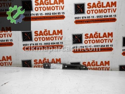 Volkswagen Scirocco Kapı Bandı & Çıtası çıkma parça