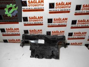 VW TOUAREG 2005 ÇIKMA MOTOR ALT MUHAFAZASI 7L0825285B