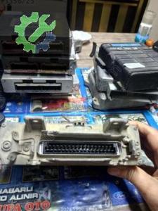 0055452132/0265101018 Mercedes 190 2.0 abs beyni