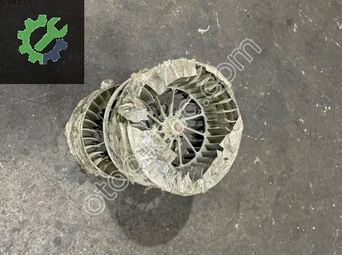 0130111033 MERCEDES W124 KALORİFER MOTORU