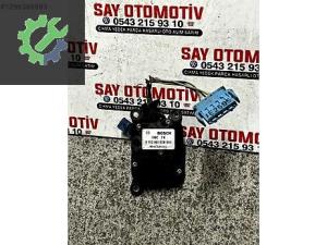 0132801028 AUDİ A4 B5 KALORİFER KLİMA AYAR FLAP MOTORU