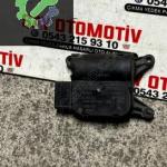 0132801363 PASSAT B6 B7 KALORİFER KLİMA AYAR FLAP MOTORU