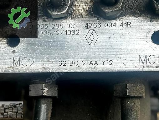 0265238101 476609441R RENO MASTER ABS BEYNİ