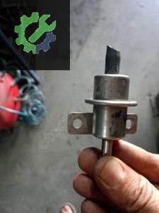 0280160599/98MF-9C968-BB Focus 1 yakıt basınç regülatörü