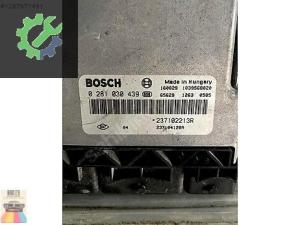 0281030439 CLİO 4 MOTOR BEYİNİ 237102213R 237104128R