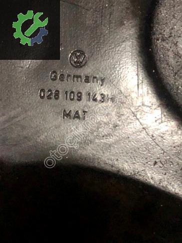 2023 Audi A4 Külbütör Kapağı Çıkma Parça Kayseri
