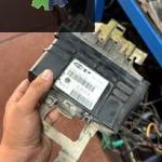 032 906 030 AB POLO ÇIKMA ORJİNAL MOTOR BEYNİ