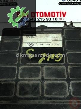 Volkswagen Golf Motor Beyni 037906025R çıkma parça