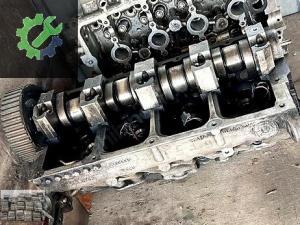 038103373R VOLKSWAGEN 1.9 CADDY TRANSPORTER SİLİNDİR KAPAĞI