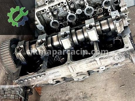 Volkswagen Transporter Silindir Kapak çıkma parça