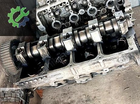 Volkswagen Transporter Silindir Kapak çıkma parça