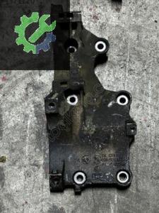 038903143AF CADDY ŞARJ DİNAMOSU KLİMA BAĞLANTI TAŞIYICI BRAKETİ