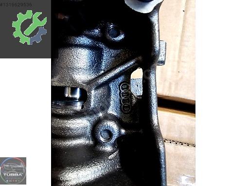 Volkswagen Passat Yağ Pompası 03G103295AK çıkma parça