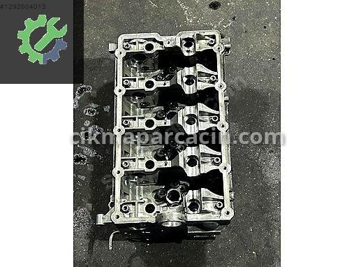 Audi A4 Silindir Kapağı 03G103373A çıkma parça