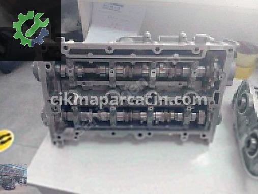 Volkswagen Touran Silindir Kapak 03L103373 çıkma parça