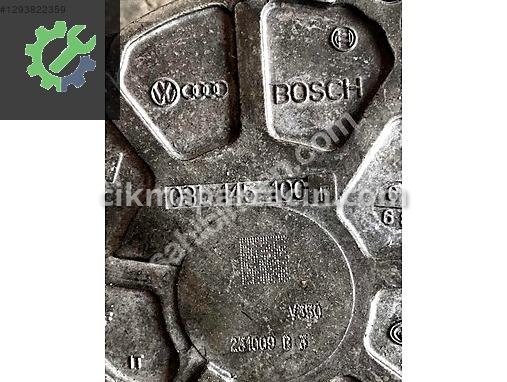 Audi A4 Fren Vakum Pompası 03L145100F çıkma parça