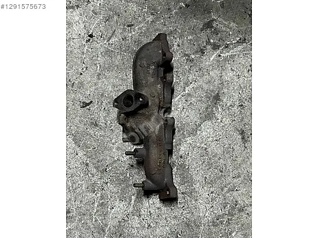 Audi A4 Egzoz Manifoldu çıkma parça