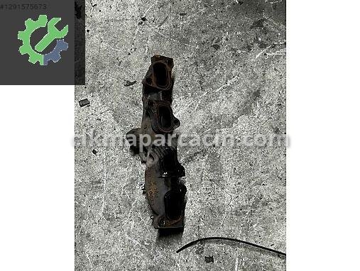 Audi A4 Egzoz Manifoldu 03L253033B çıkma parça