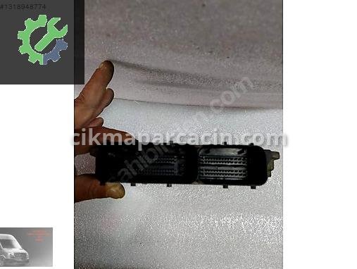 Volkswagen Crafter Beyin 03L906012F çıkma parça