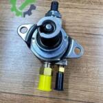 Volkswagen Passat Yüksek Basınç Pompası 03C127026R Sıfır