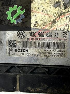 Volkswagen Tiguan Motor Beyni 03C906026AB çıkma parça