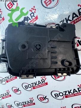 Volkswagen Golf Gaz Kelebeği 03F133062B çıkma parça